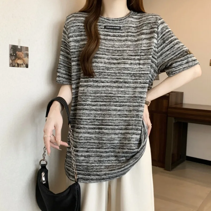 Women's Summer New Retro Oversized Contrast Color Striped Round Neck Epaulet Loose Versatile Short Sleeved Pullover T-shirt Tops