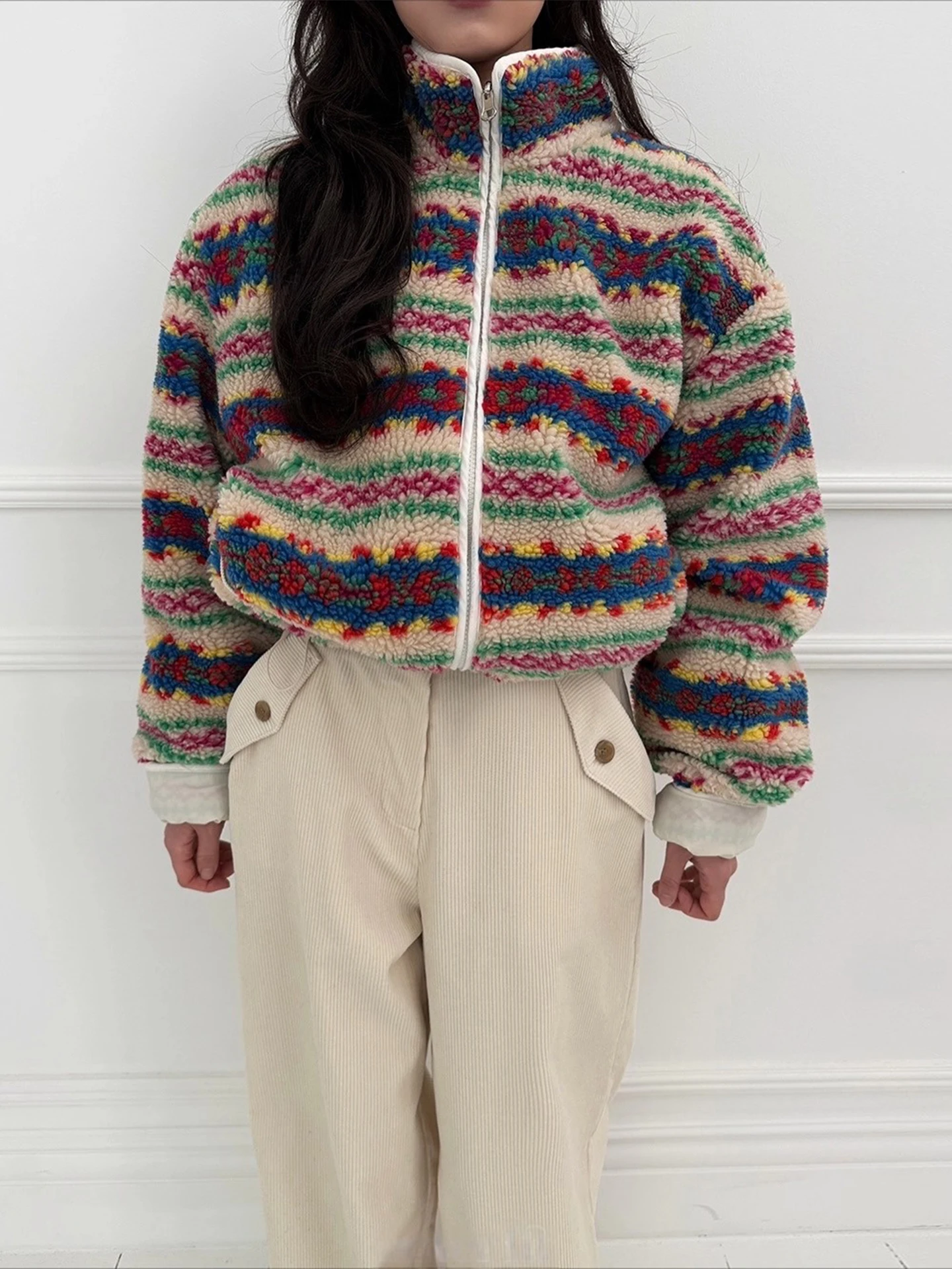 

Retro Double-Sided Wear Rainbow Embroidered Lamb Fur Jaet Women's Winter New Sle Stand Collar Versatile Cotton Top