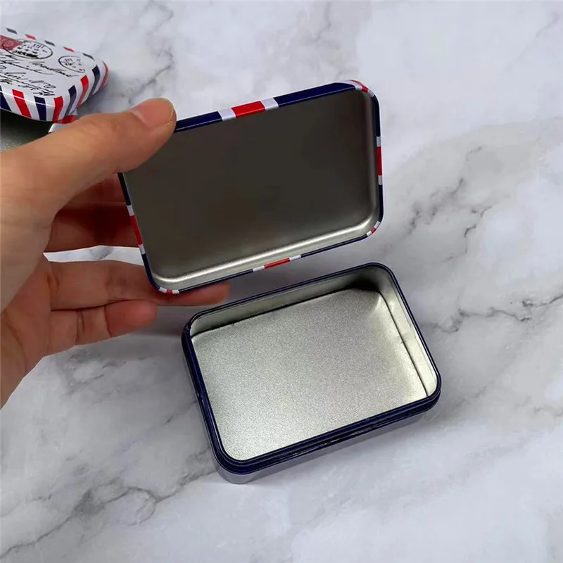 1 قطعة الكرتون تخزين القصدير صناديق مجوهرات صغيرة الحديد حالة في الهواء الطلق الإسعافات الأولية أداة المنظم الحاويات صندوق دبوس الشعر المعدني مع غطاء #5