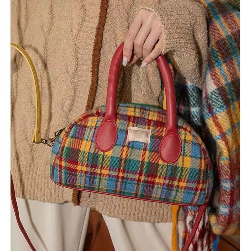 Advanced Classic Fashion Girl Handbag Vintage American Style Plaid Shoulder Bag New Luxury Designers Women Zipper Crossbody Bag