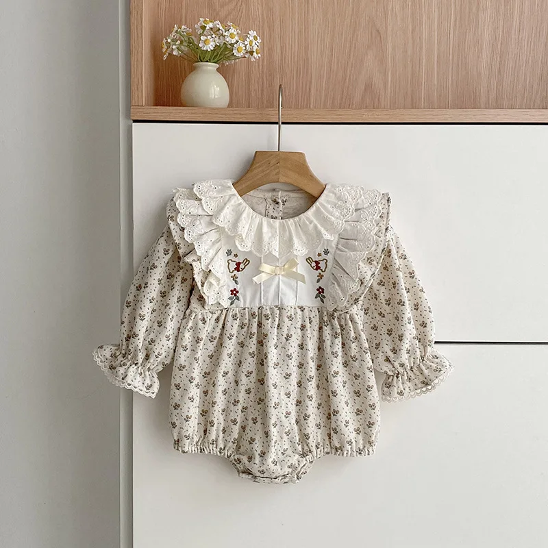 Sweet Floral Long Sleeve Baby Romper Spring Autumn Lace Trim Collar Bottom Feeding Suit Baby Clothes Crawling Suit Jumpsuits