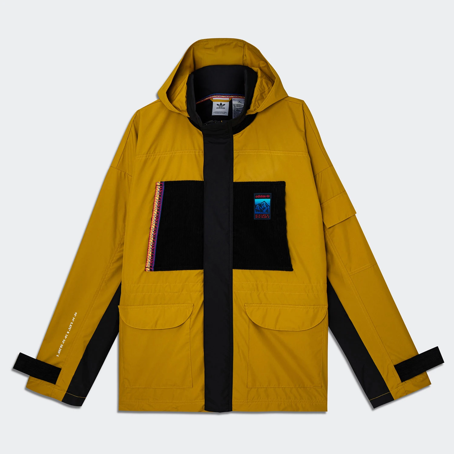 

Мужская спортивная куртка Adidas Originals Authentic Trefoil Mountain Print GV0928
