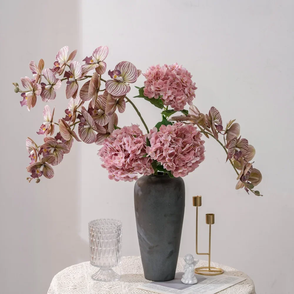

5pcs Faux 9Heads Moisturizing Phalaenopsis Real Touch Artificial Flowers Wedding Decorations Home Party Floral Butterfly Orchids