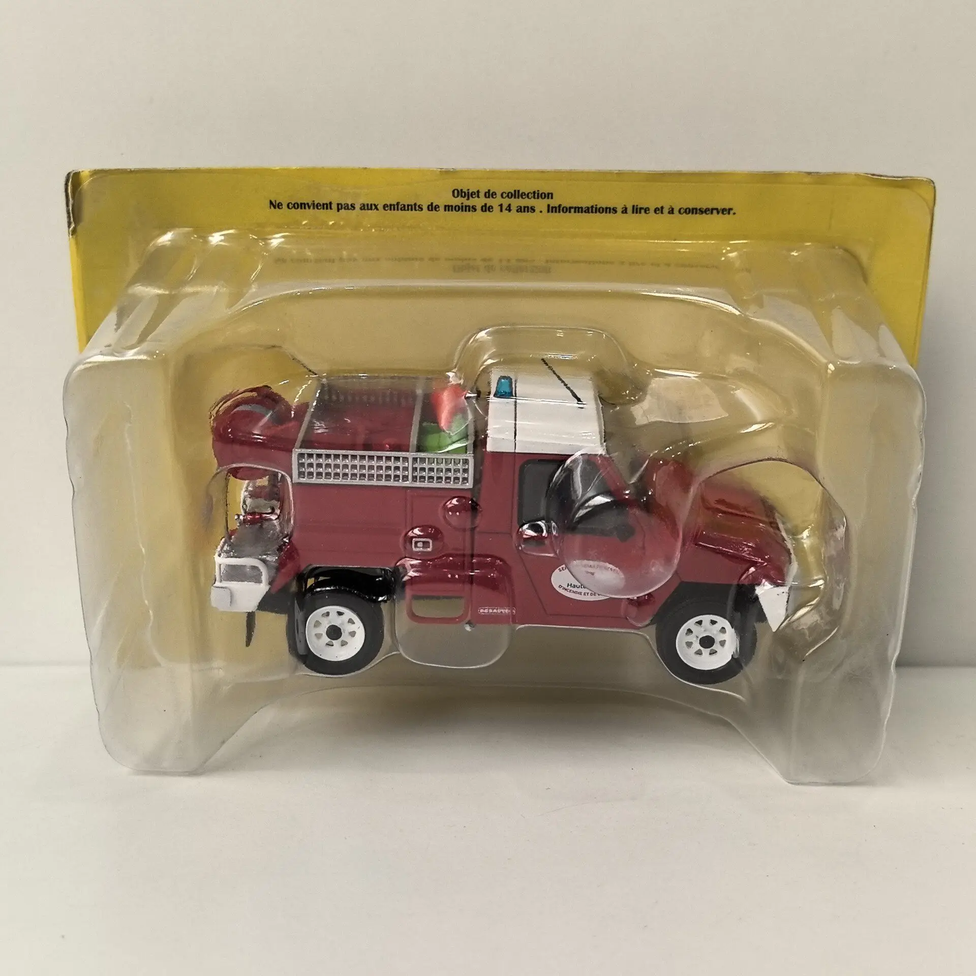 

Diecast IXO 1/43 Scale AUVERLAND Fire Truck 2X Alloy Car Model