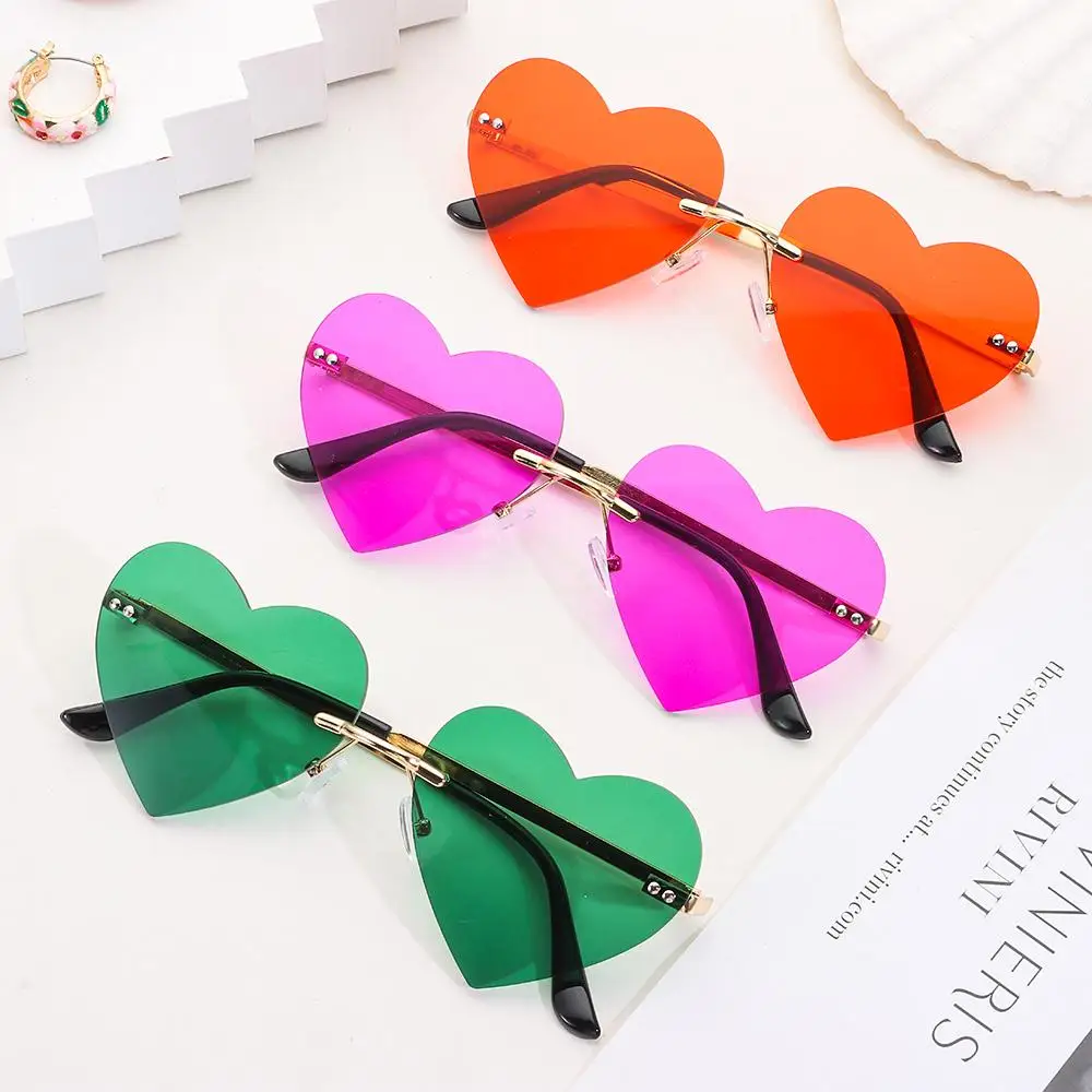 

Halloween Party Hippie Costume Metal Sun Glasses Pink Hippie Sunglasses Heart-Shaped Rimless Heart Sunglasses