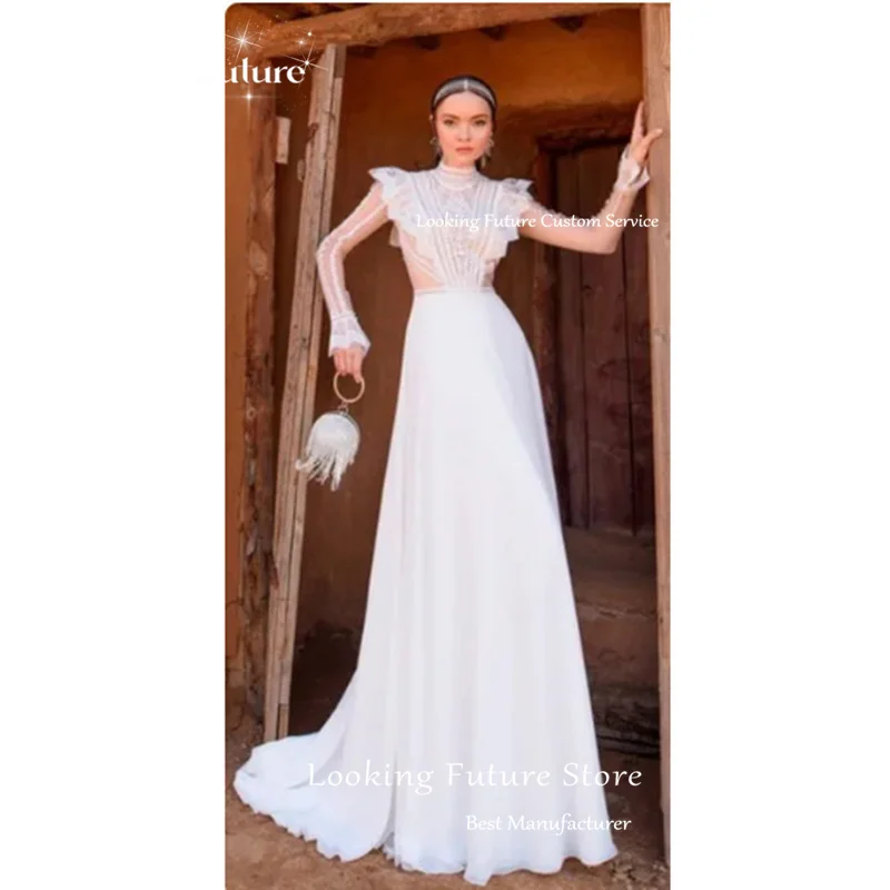 Abito da sposa Boho White a-line per donna maniche lunghe collo alto pieghe in pizzo Appliques Illusion Simple Illusion Backless Button