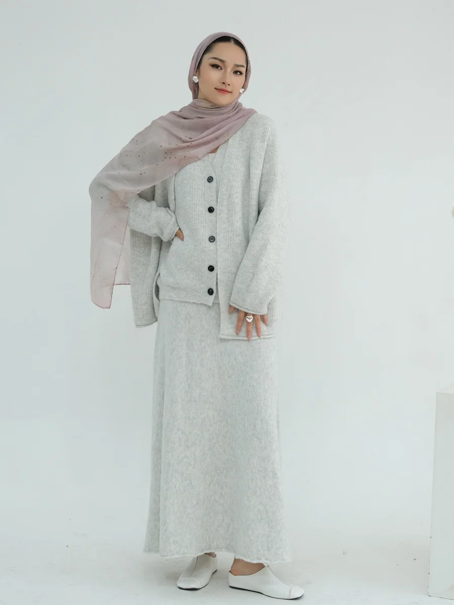 Femmes musulmanes dubaï Abayas Robe modeste hiver épais tricoté ensemble couleur unie trois pièces ensemble Islam Robe Femme caftan ensemble de vêtements