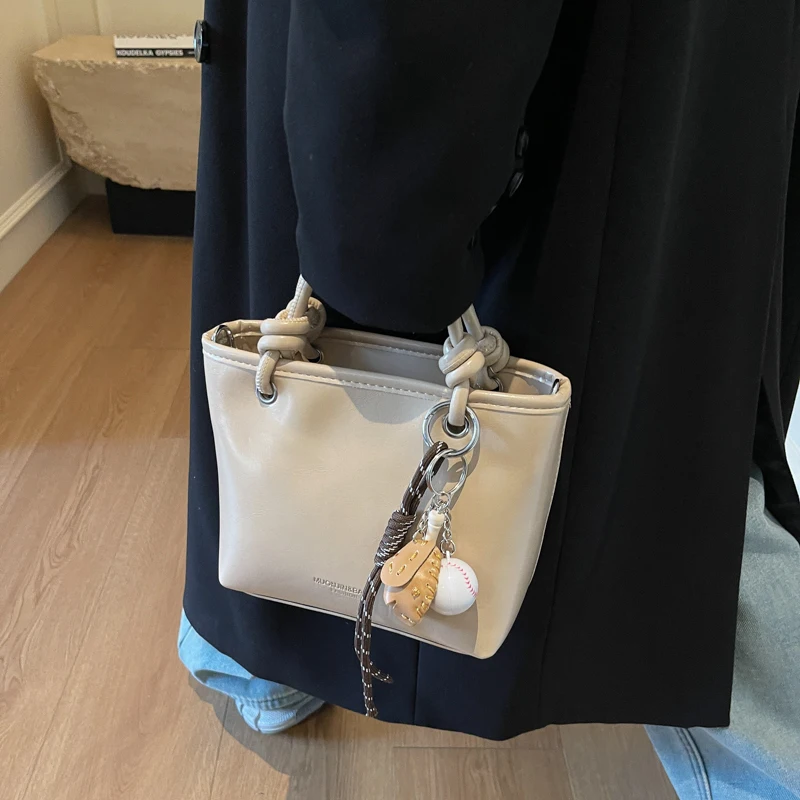 

New Simple Shoulder Bag For Women PU Leather Handbag Solid Color Lady Handbag Casual Girls Square Bag sac Bolso de mano