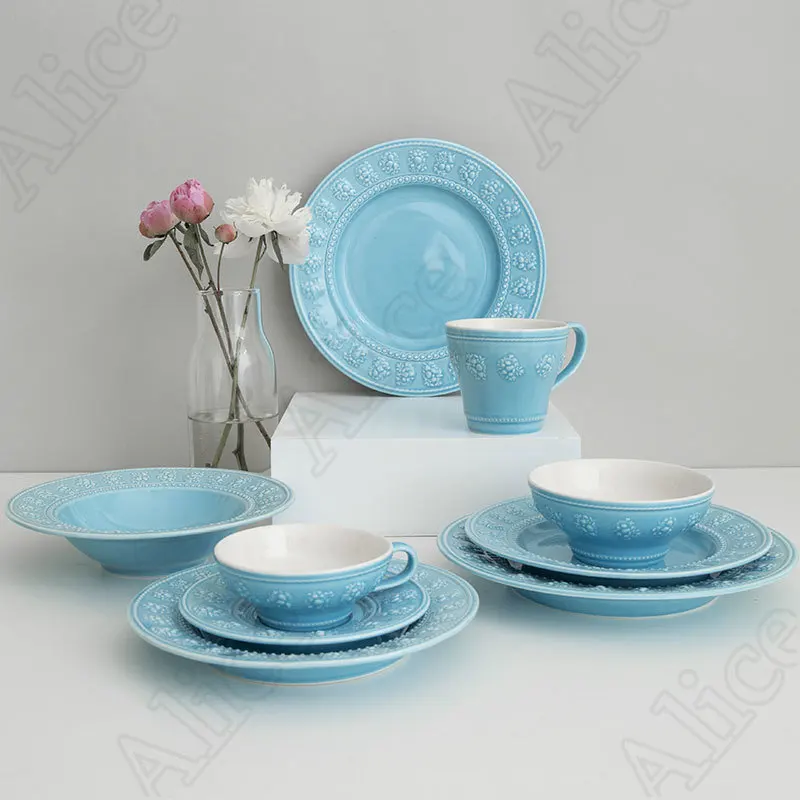 European Relief Ceramic Plates and Bowls Set Creative Restaurant Home Pasta Dinner Plates Rice Bowl Underglaze Color Tableware