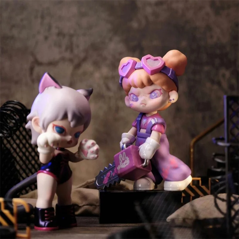 سلسلة القوات الخاصة Tnt دورا للصيد على شكل قلب، تماثيل لعبة عصرية هدية دمية فتاة