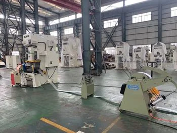 Electromechanical press for automatic crushing, sealing, flat gasket manufacturing, sheet metal stamping construction