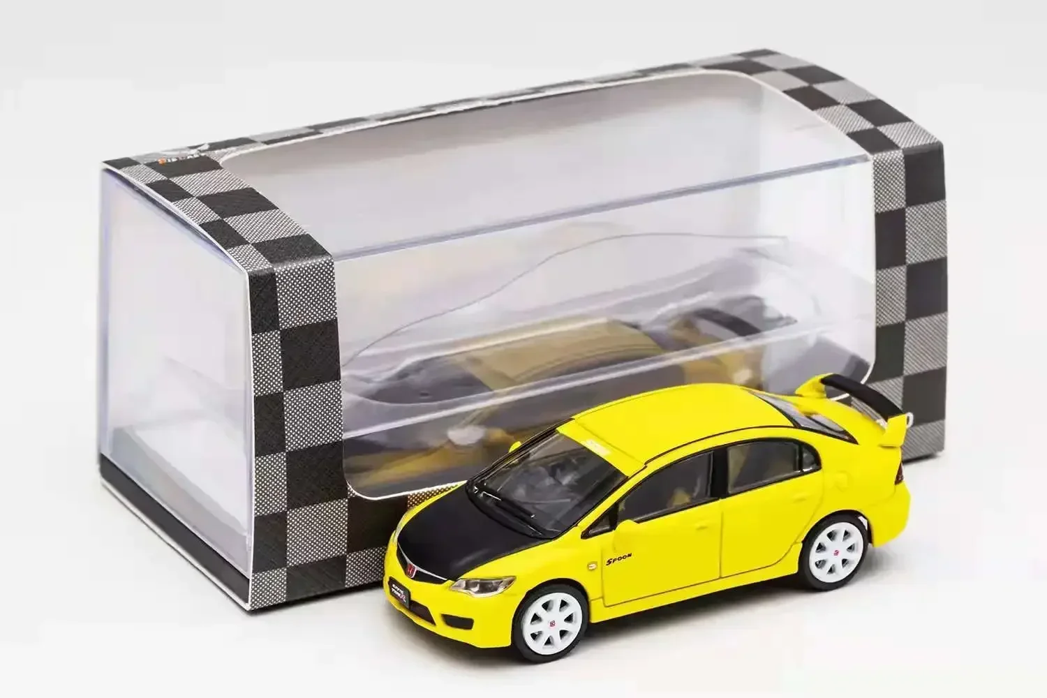 DCT 1:64 Civic Type R(FD2) Black Yellow Red Silver Model Car