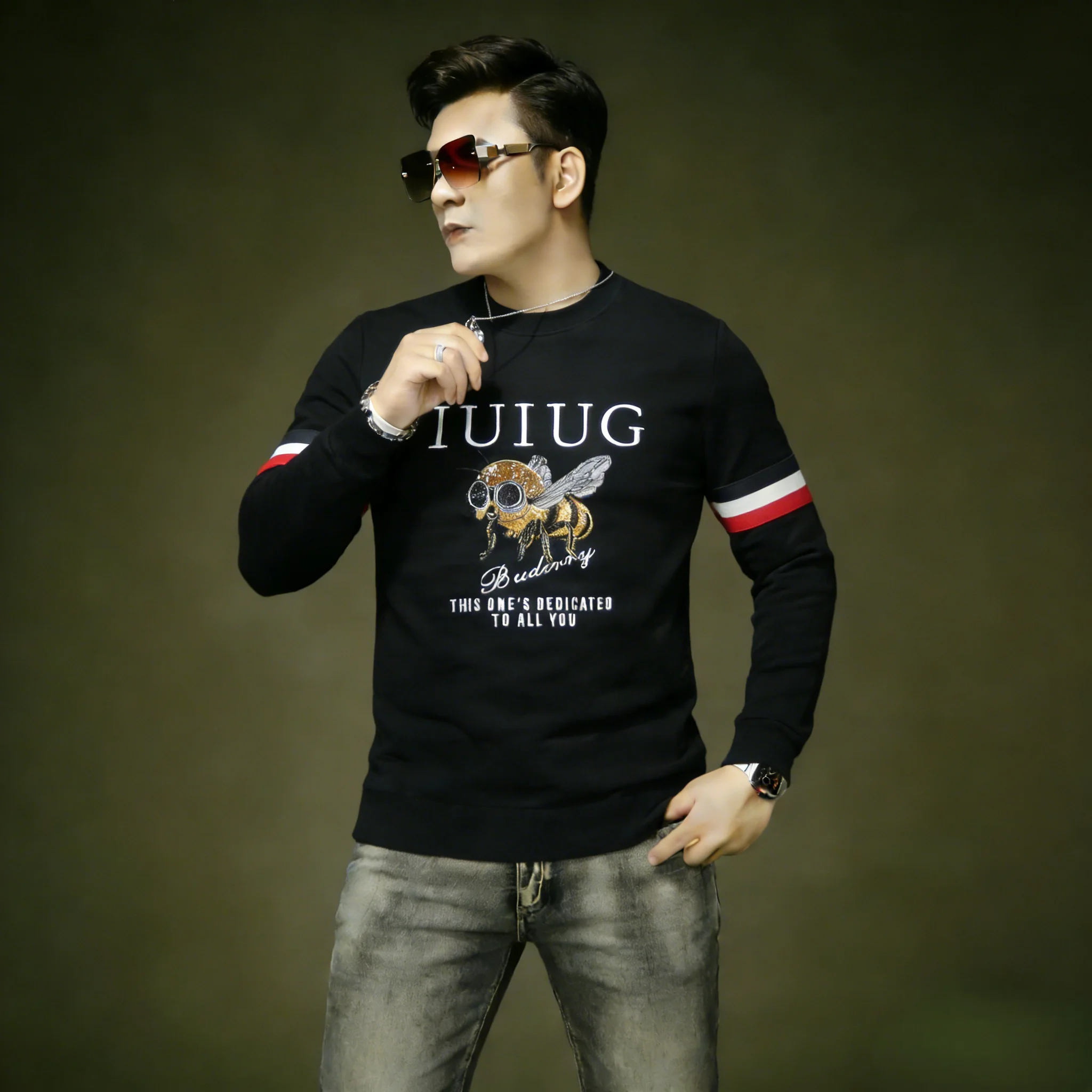 

Мужская толстовка Ele Bee с вышивкой, длинными рукавами и круглым вырезом, модная, удобная, из смесового хлопка и полиэстера, дышащая, сохраняющая тепло.