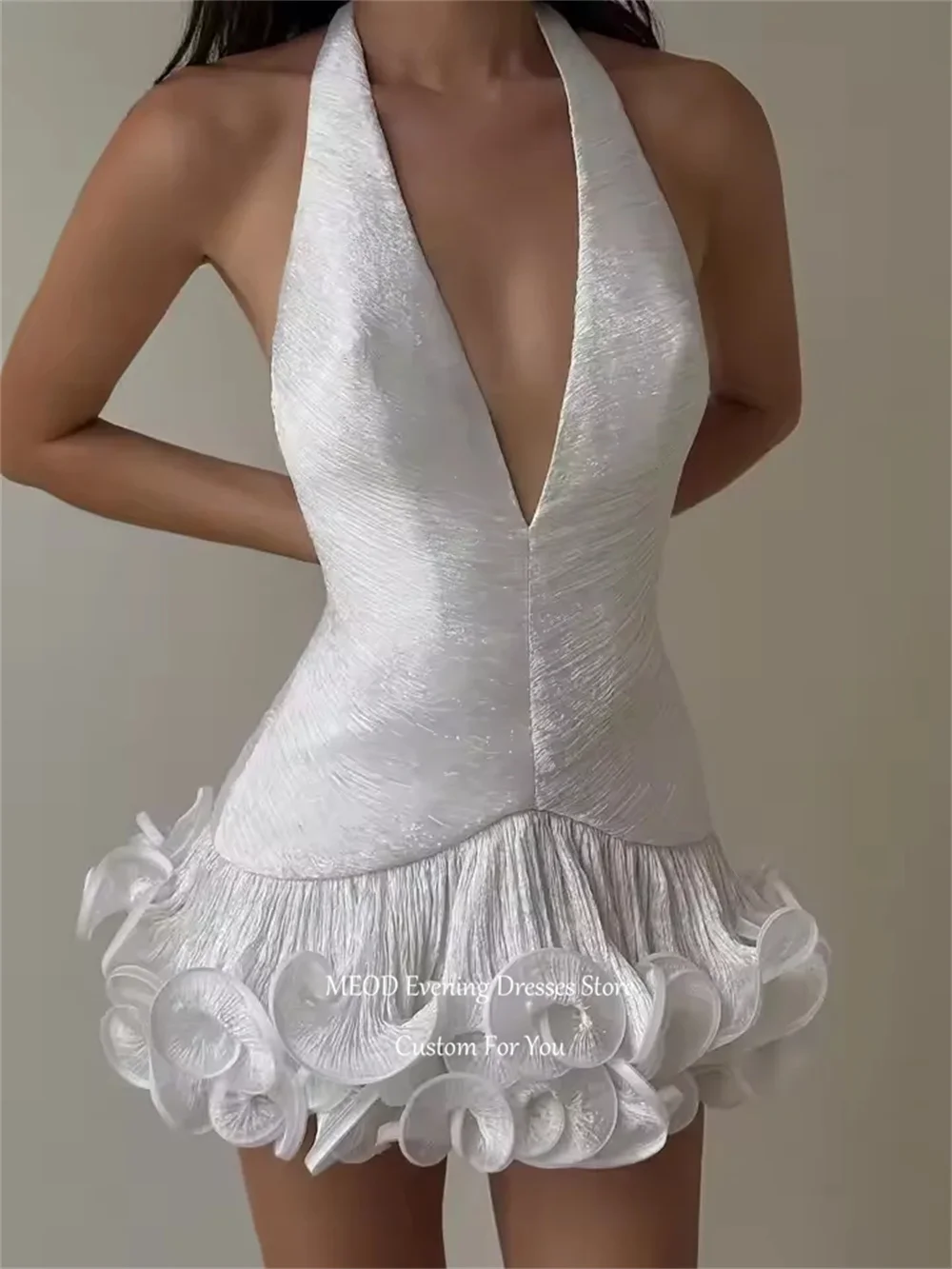 MEOD Graceful Halter Neck Mini Women's Prom Dresses Gold Sleeveless Birthday Dresses Backless Short Graduation Gown Customized