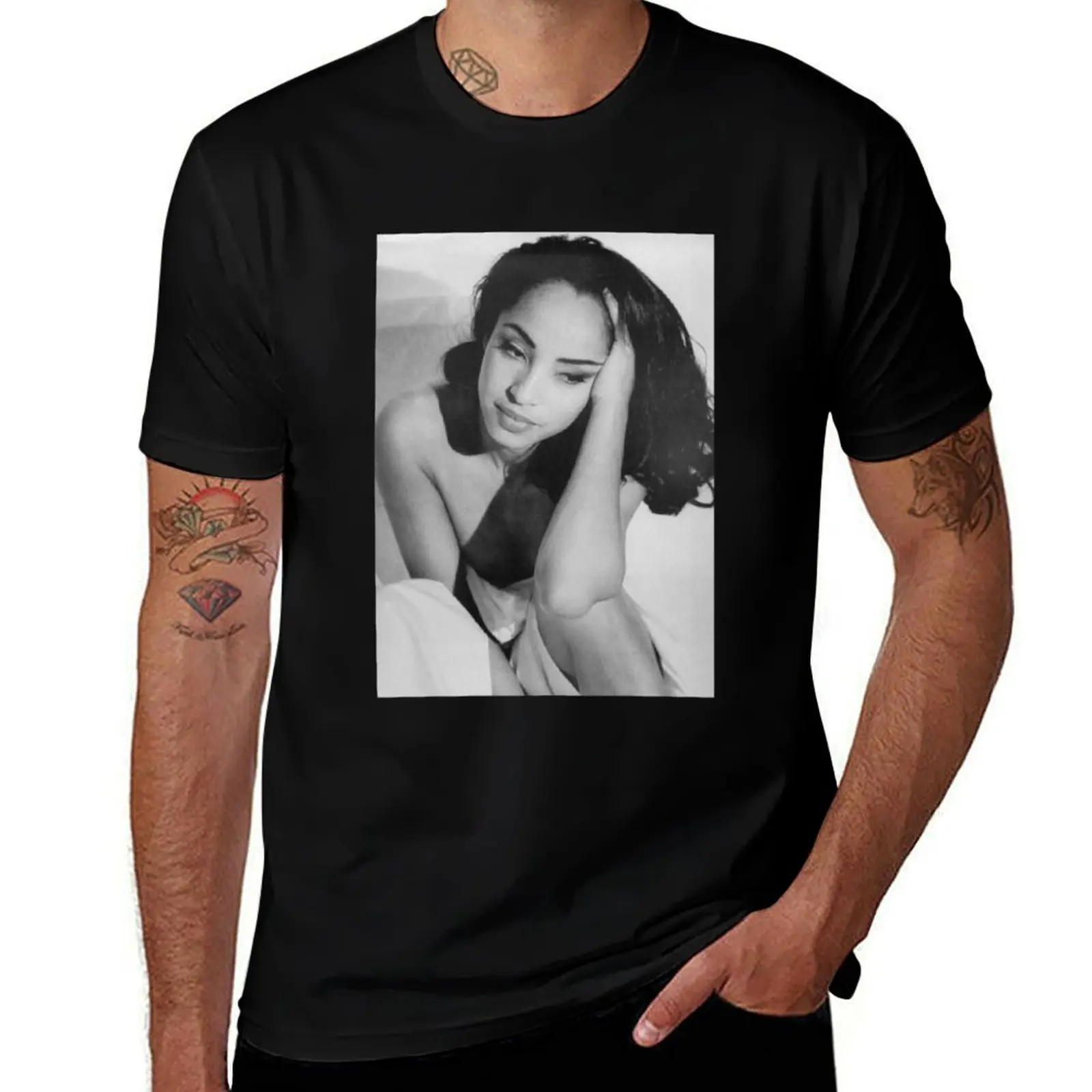 Sade new gift for sade lovers T-Shirt Basic Tee Shirt for Everyday Outfit T-Shirt