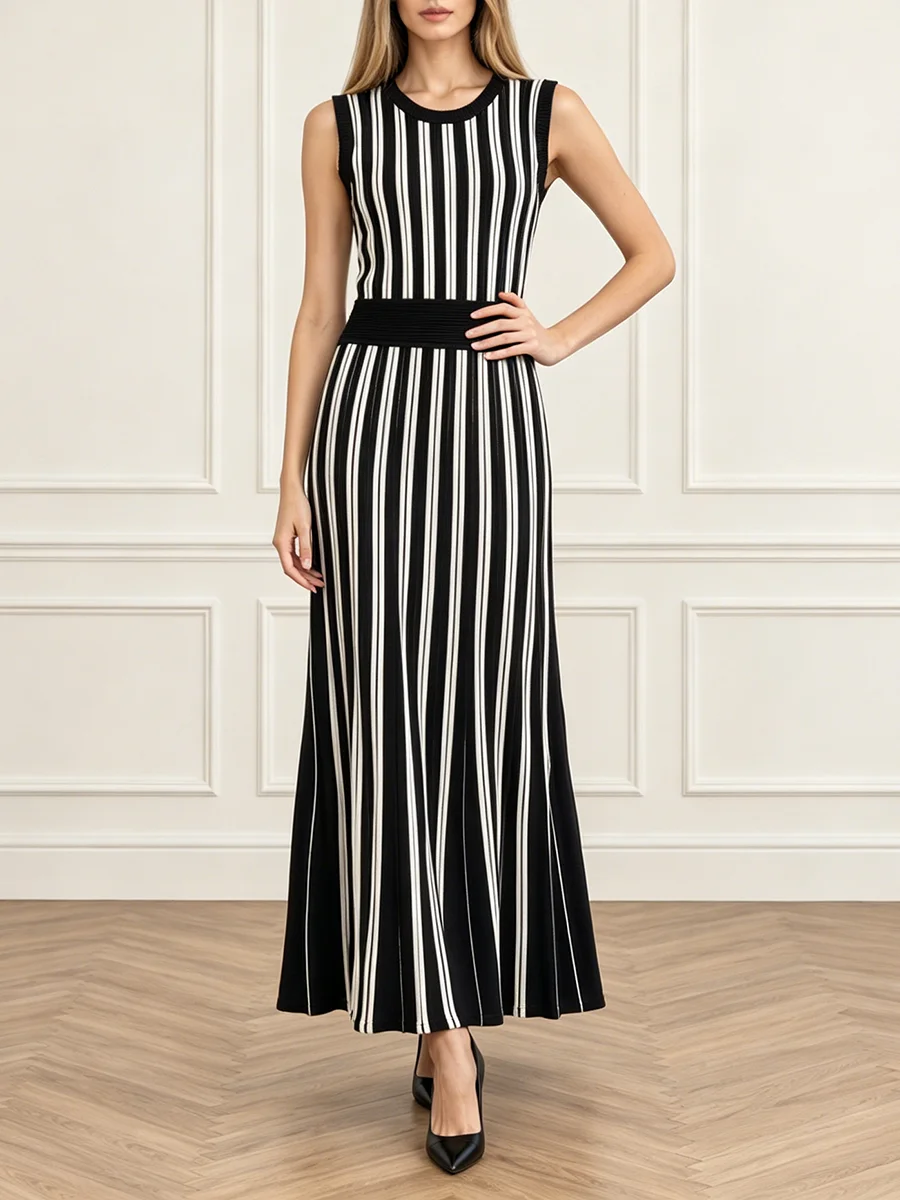 VGH Classic Vertical Striped Maxi Dress for Women Round Neck Sleeveless Wide A Line Elegant Slim Fit for Daily Outing Office