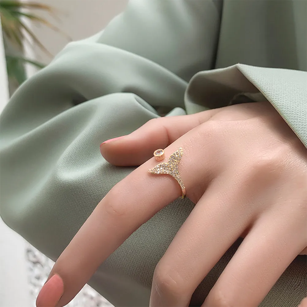 1Pcs Fishtail Ring Whale Tail Unclosed Adjustable Ring for Index Finger Rhinestone Inlaid Premium Hypoallergenic Gold Tone