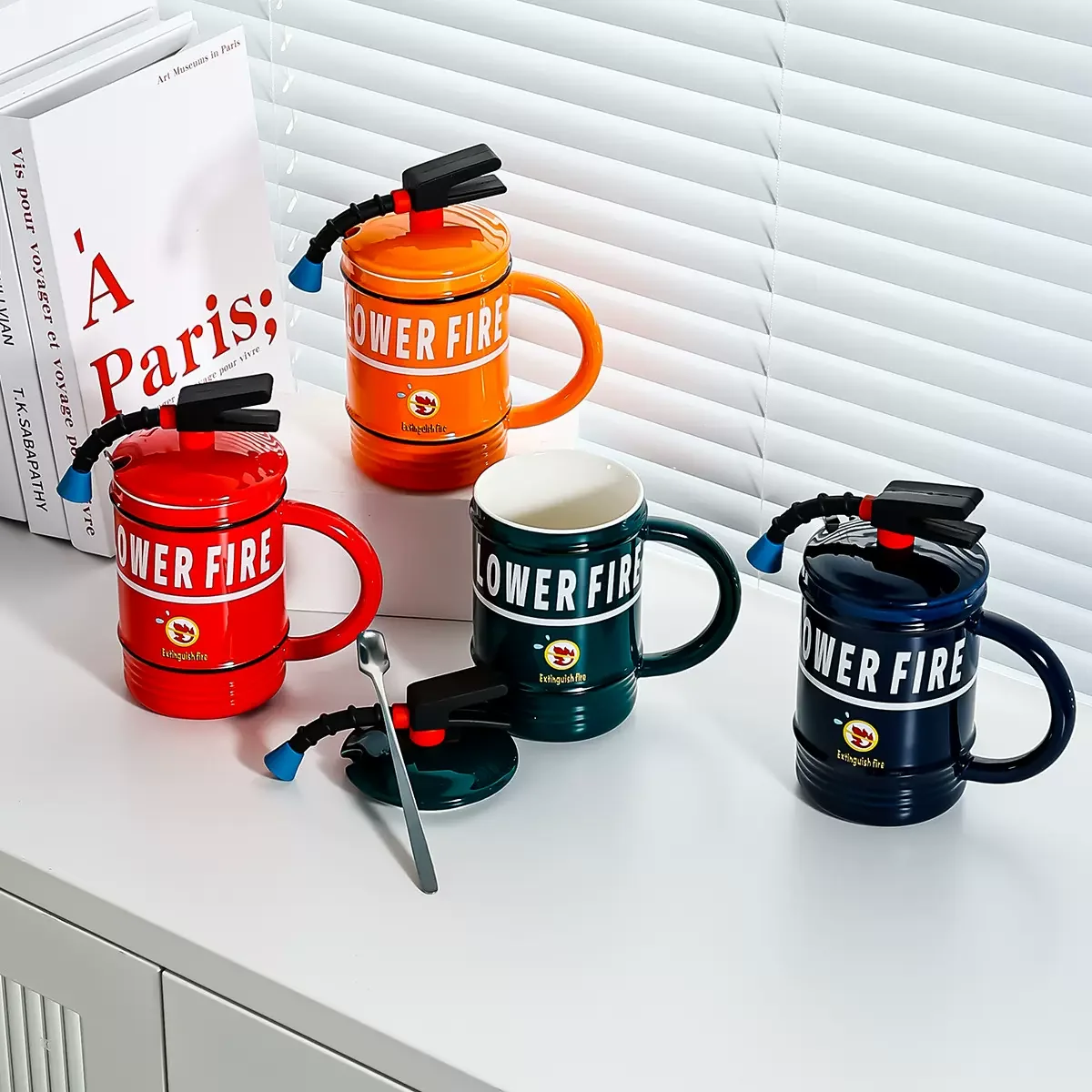 Creative Ceramic Mug Fire Extinguisher Shape Personality Water Bottle Home Office Coffee Mug with Lid Spoon Fireman Perfect Gift