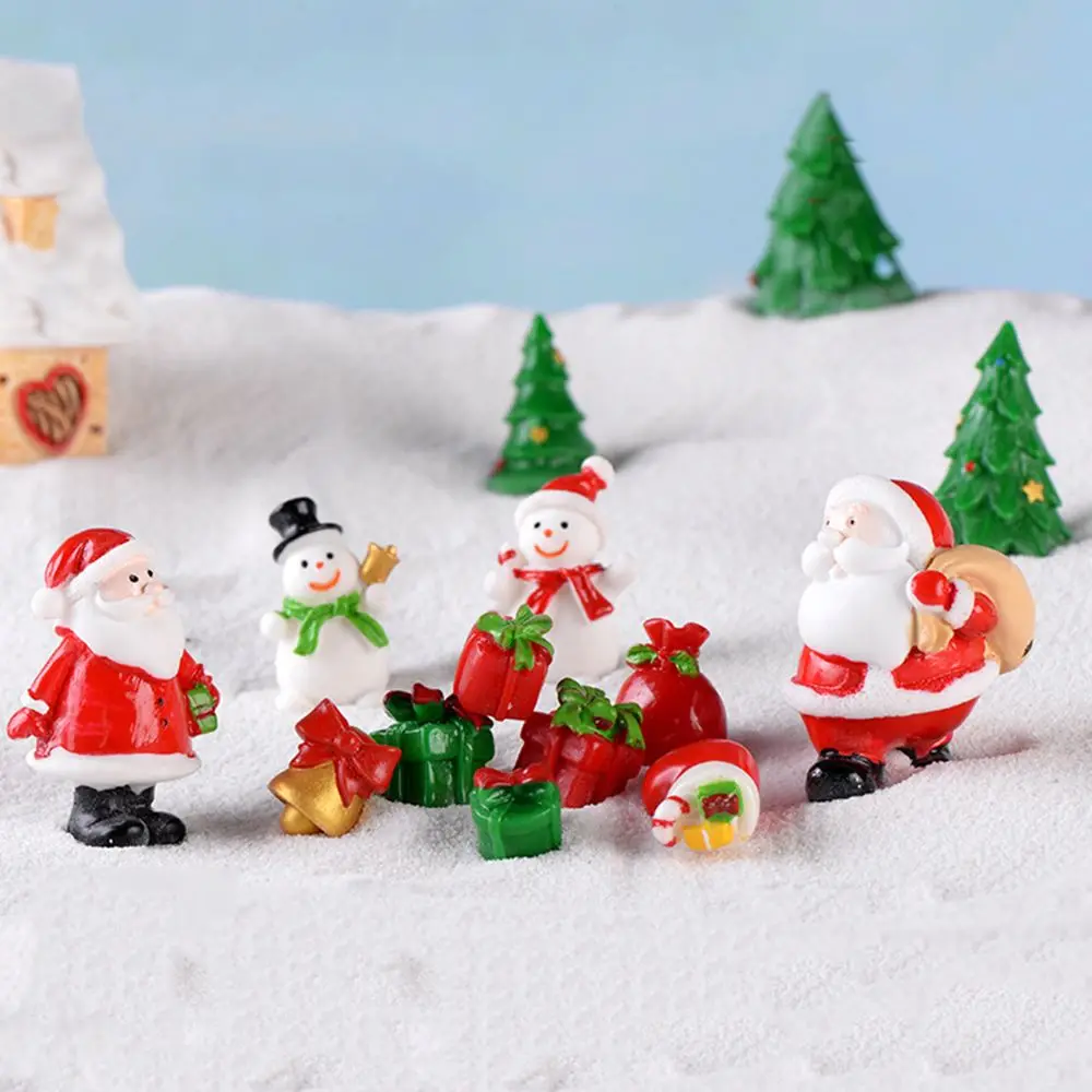1PC Resin Doll House Home Decor Micro Landscape Snowman Figurine Xmas Ornament Mini Santa Claus Christmas Decorations