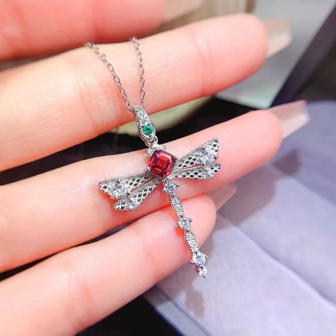 FS 5mm Natural Garnet S925 Sterling Silver Dragonfly Pendant Necklace for Women Fine Charm Weddings Jewelry Certificate MeiBaPJ