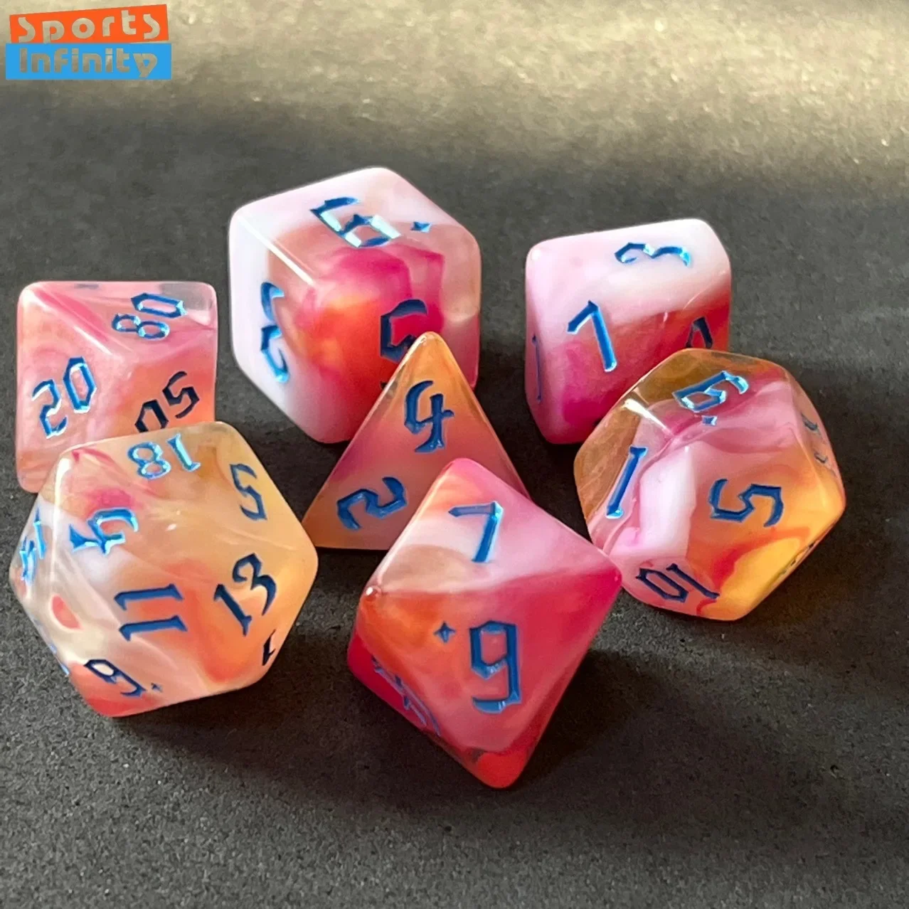 

7 шт./компл., комплект четырехцветных кубиков с номером, многогранные игральные кости D20 D12 D10 D8 D6 D4 DND, RPG, настольная игра, развлечения, цифровые игральные кости Dnd