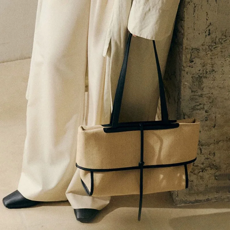 

New and fashionable Korean lazy canvas shoulder women's bag 2025 new commuter casual multifunctional chest bag commuter handbag