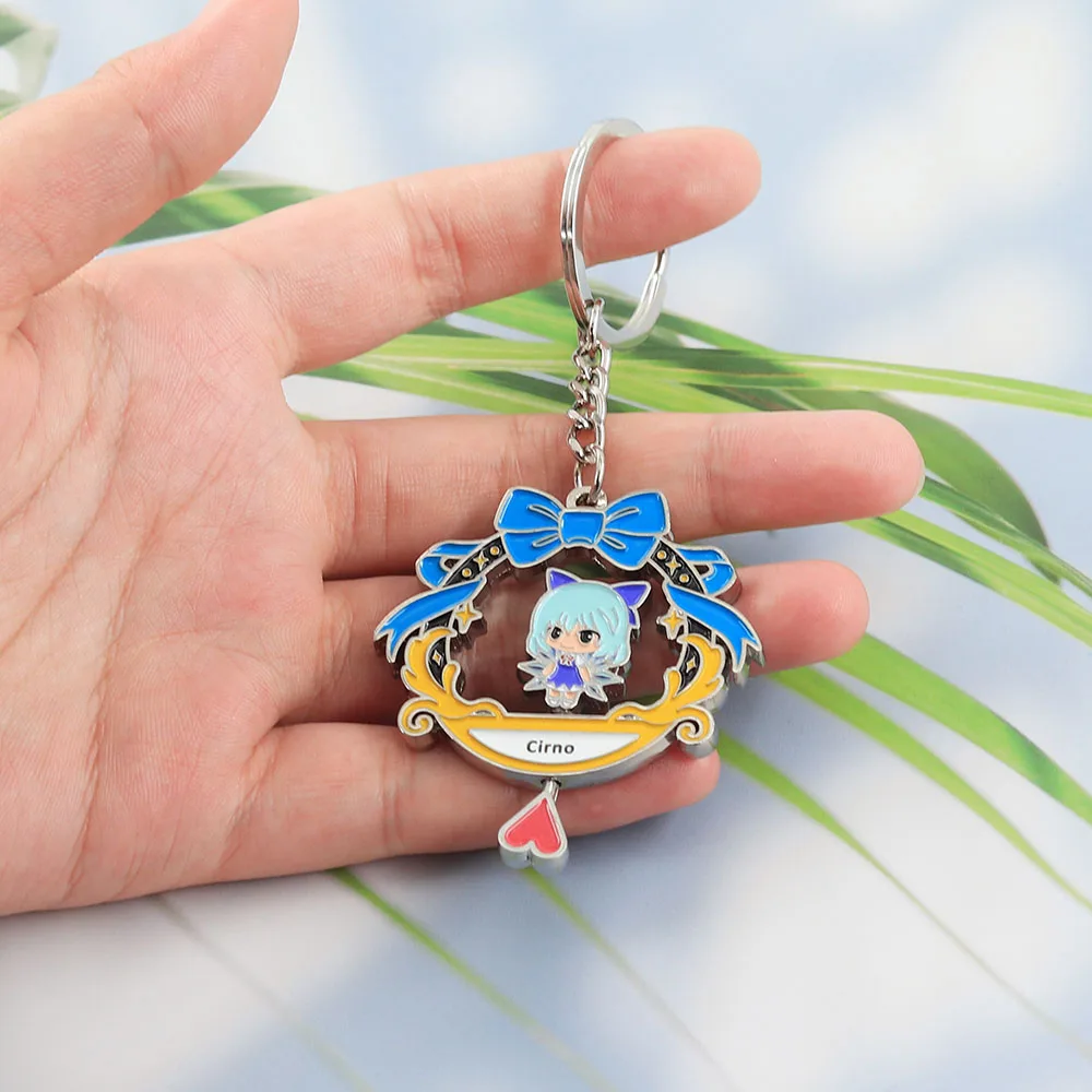 Anime Touhou Project Cirno Drehbarer Schlüsselanhänger Doppelseitiger Spinnender Eis-Feen-Schlüsselring Kawaii Figur Metallanhänger Taschendekoration für Fans – Detail 3