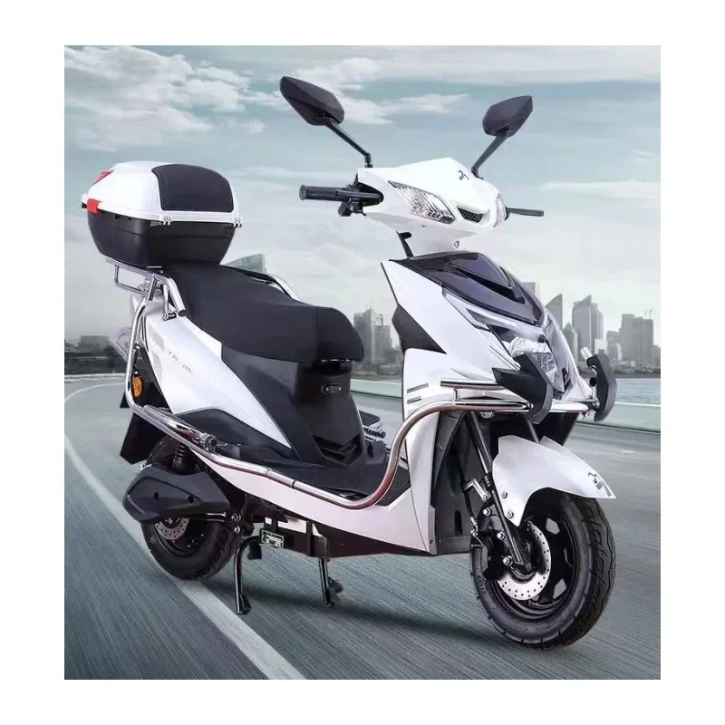 High Quality 2 Seats Motorcycle Strong Power 1500W Climbing Ability Scooter 72v Off-Road Motorcycles Adult