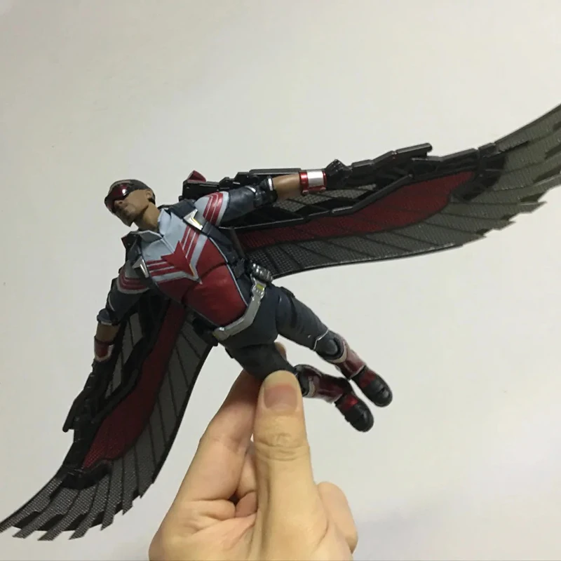 

new product SHF Falcon's hands-on Infinite War Avengers 34 Action hero model toy figurine is in stock