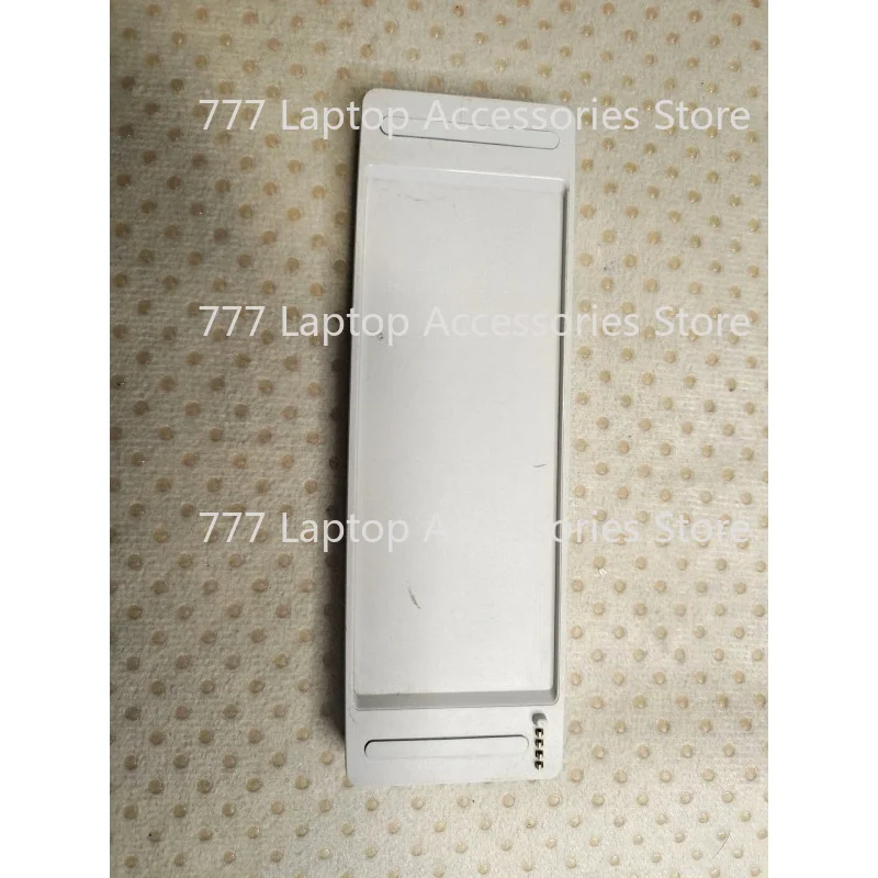 

Used For Bose SoundLink Mini II Charging Cradle ONLY | NO Cable | 416912 White