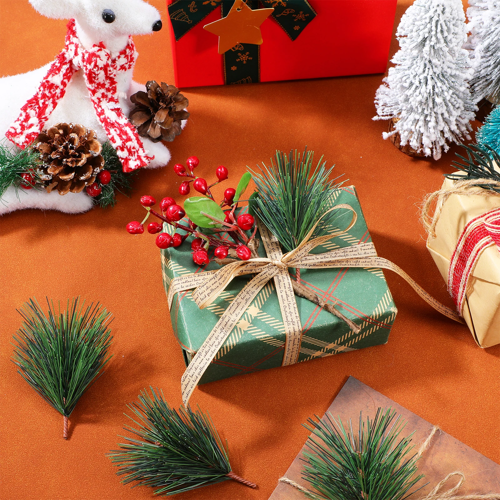 

30 pcs Realistic Simulated Pine Needles Green Festive Ornaments For Christmas Wedding Party Decor Diy Supplies Lifelike Branches