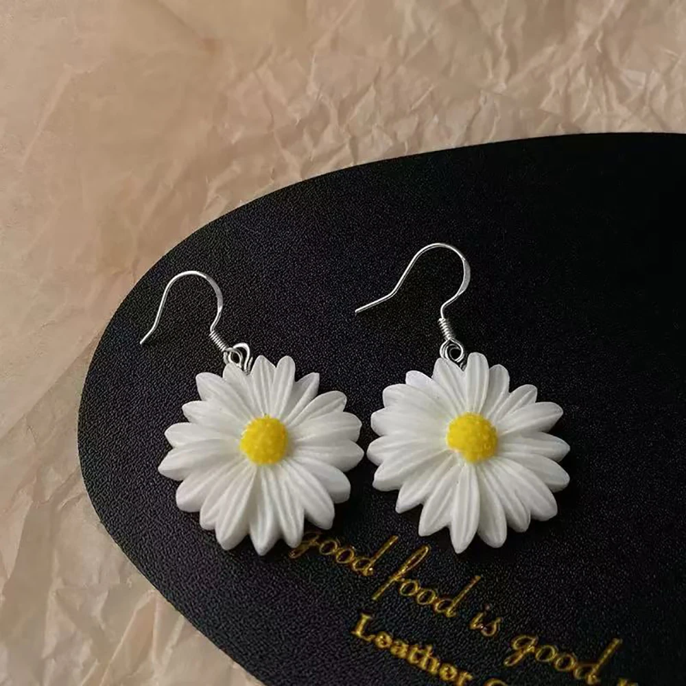 10pcs Daisy Charms Resin Pendants For Jewelry Making Accessories DIY Earrings Necklace Keychain image 4