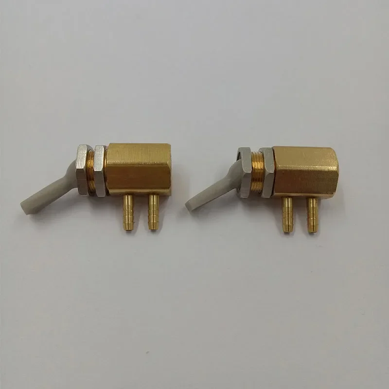 

Dental Chair Toggle Water Source Switch: Turbine Fine-Tuning Valve with 2 Mouth Water Source & 3/5mm Air Adjustment Connector