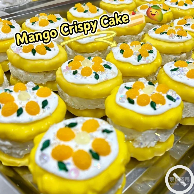 Crunchy Cake Squishy Stress Ball Fidget Toy Crunchy Squeeze Toy Round Blocks Filled ASMR Anti Stress Release Hand Relax Gift Toy