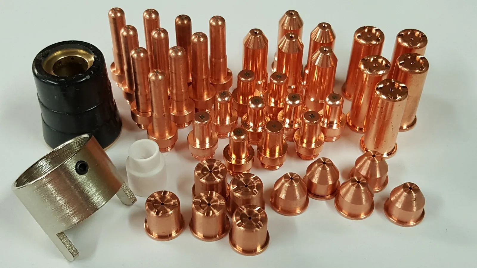 Eastwood ®  Versa Cut 60A -43 piece plasma cutting tip/electrode set