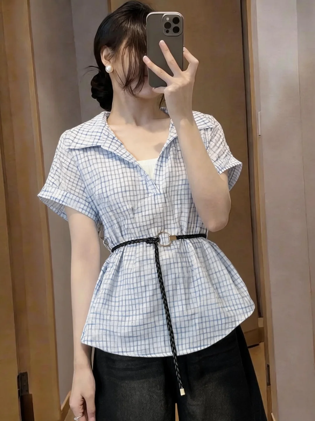 

Slimming Plaid V-Neck Short Sleeve Base Shirt Women Summer plus Size Fat MM Tight Waist Belted Belly Cover Top Commute Style