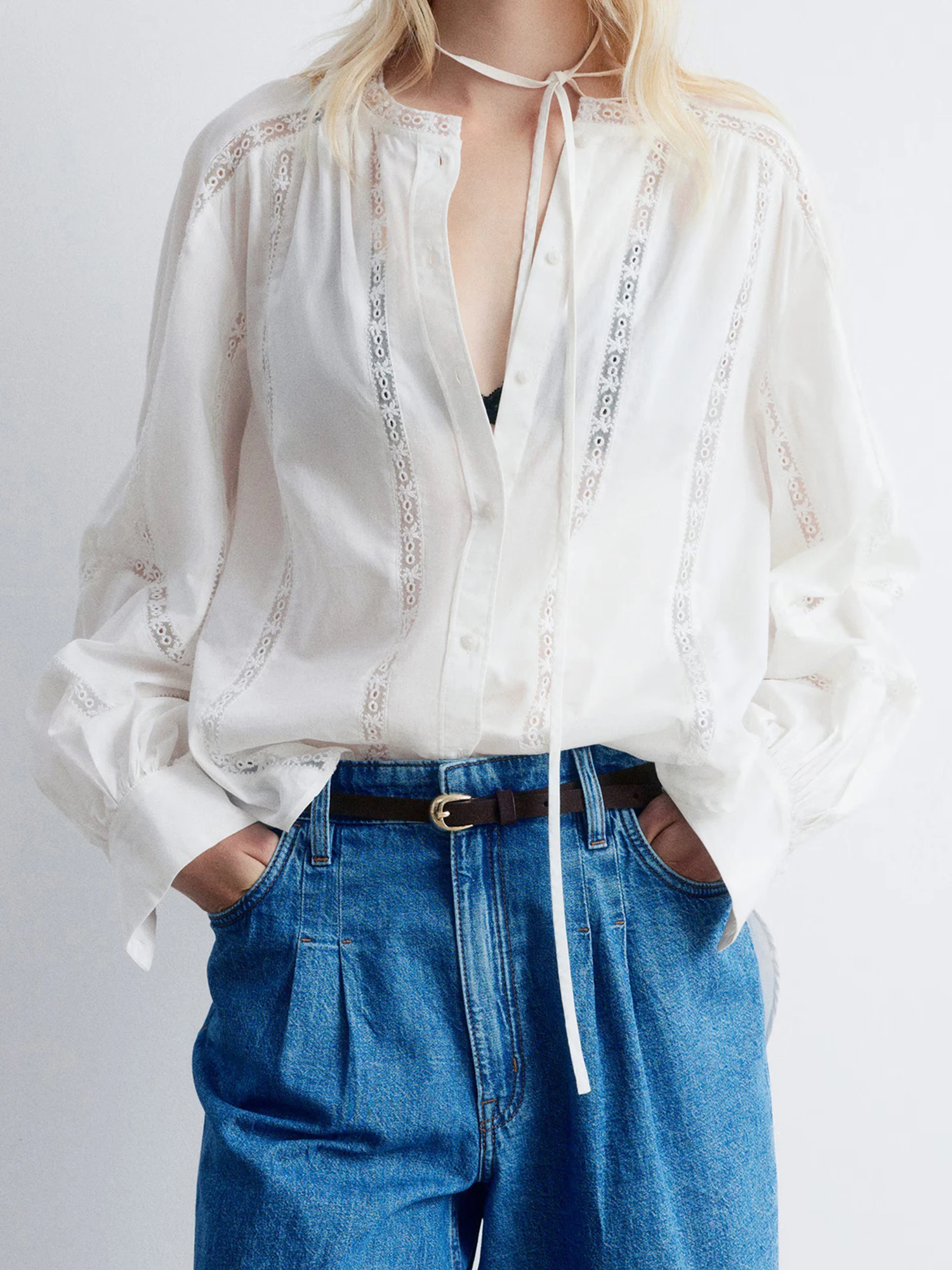 Women s Casual V-Neck Long Sleeve Button Down Shirt with Lace Detailing and Balloon Sleeves - Stylish Fall Blouse