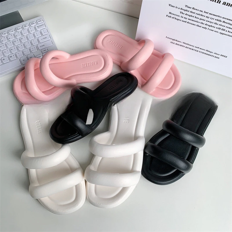 Shit Feeling Slippers Korean Version Casual and Fashionable Double Strap Anti Slip Flat Bottomed Women's Soft Sole Sandals