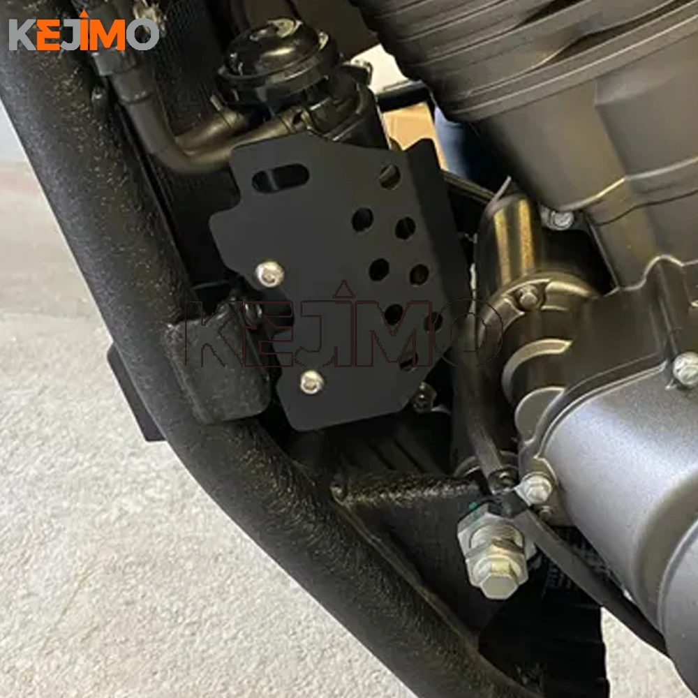 

FOR BENDA Chinchilla 500 Napoleon 500 2023 - 2025 2024 Retro Decorative Cover Protective Plate Activated Carbon Canisters Guard