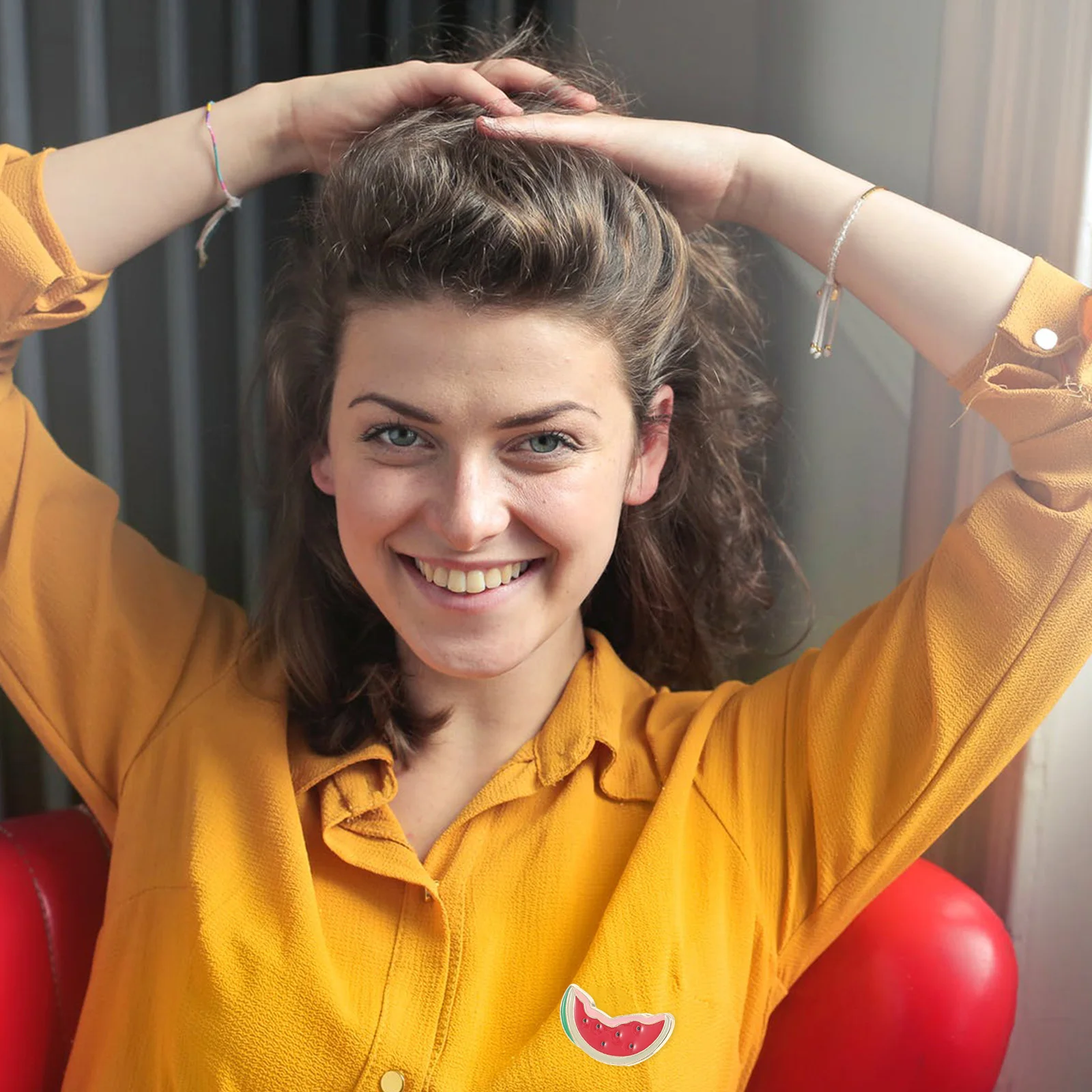 2 قطعة دبابيس الكرتون البطيخ غرامة صنعة سبائك الزنك دبابيس لملابس الصيف التلبيب سترة شال دبوس الزخرفية