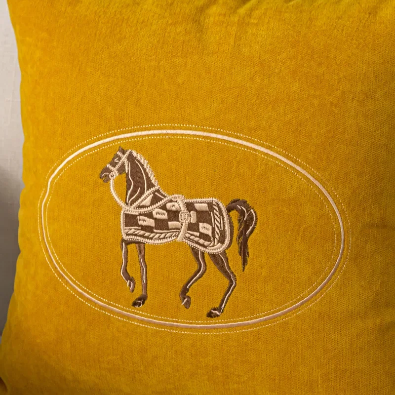 American Hand-embroidered Cushion Cover Horse Pattern Hug Pillowcase Sofa Home Office Living Room Car Pillow Cover 45*45cm