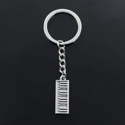 New Keychain 30x10mm Electronic Organ Piano Pendants DIY Men Car Key Chain Ring Holder Keyring Souvenir Jewelry Gift