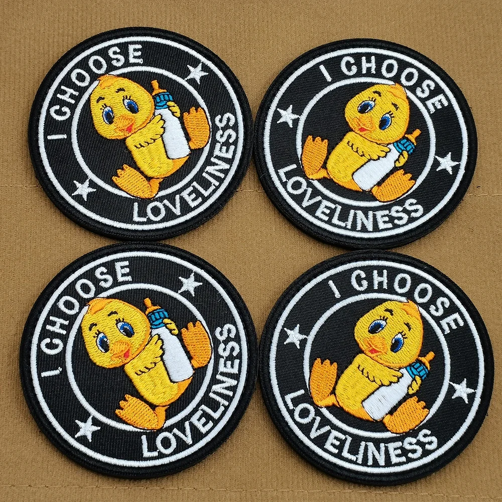 I CHOOSE LOVELINESS Duck Hold Feeding Bottle Embroidery Animal Cute Cartoon Duck Fabric Patch For Bag Hat Shirt Outdoor Applique