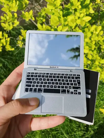 Creative Portable Mini Computer Mirror Foldable Laptop Shape Makeup Mirror High Quality Pocket Mirror Beauty Makeup Mirror