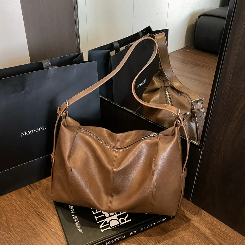 

New Retro Soft Leather Crossbody Bag for Women Large Capacity Fashion Shoulder Bag Comfortable and Versatile Texture Stroage Bag