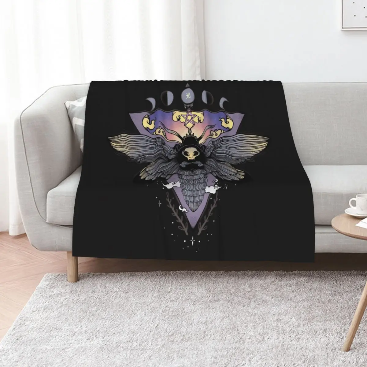 Death Head Moth Gothic Triangle Moon Phase Art Throw Blanket Luxury Brand Summer christmas decoration Polar Bed covers Blankets