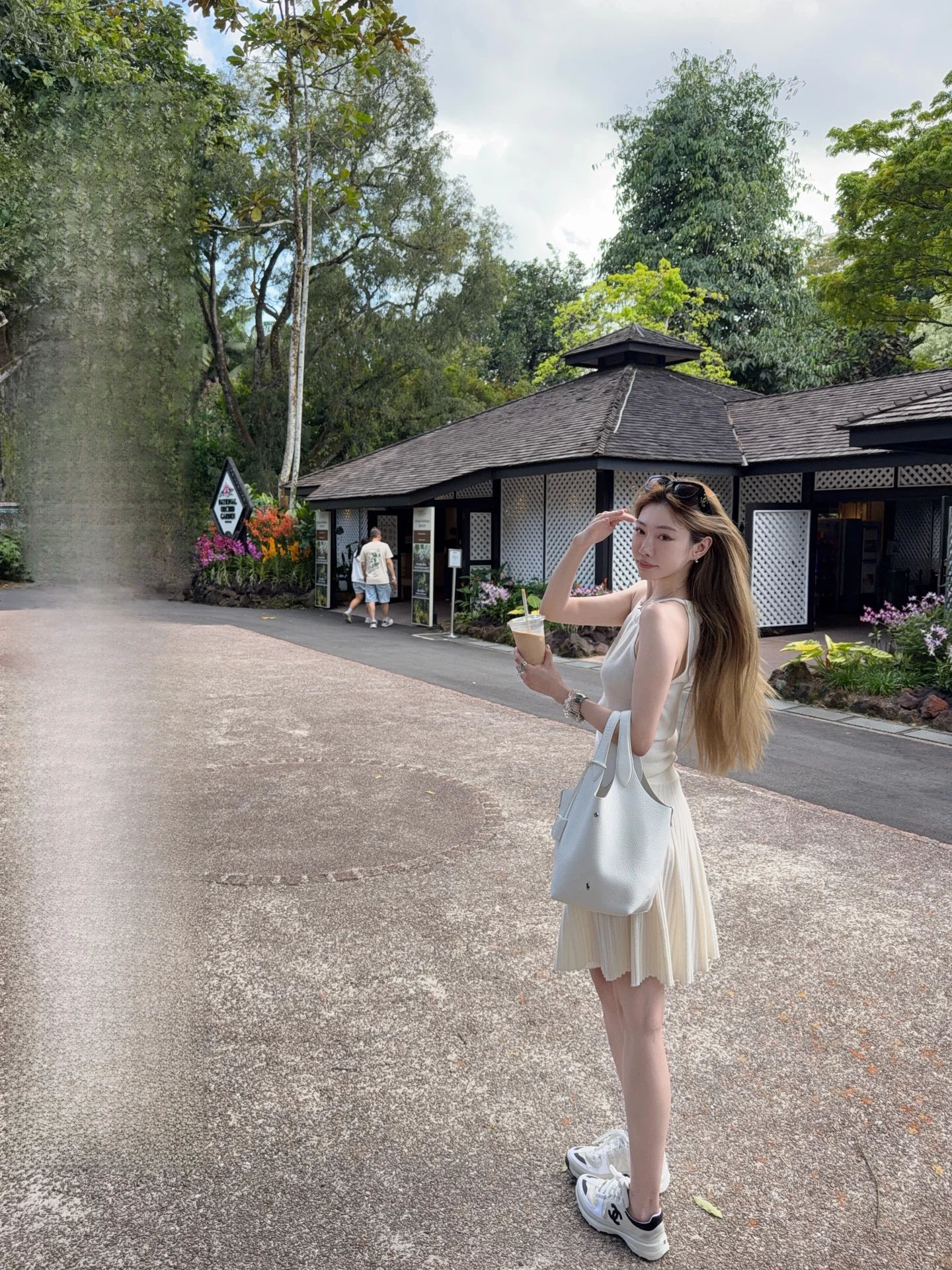 

Tannin Ski Red Rabbit 100 Wool Knitted Set Hollow out Neck Hanging Back Design Women's Casual Slim Fit Woolen Skirt And Sweater