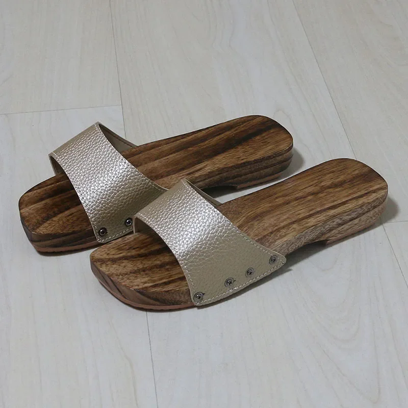 Women's Wood Slides Anti-Slip  Flat Heel Summer Sandals Causal Beach Slippers Japan Geta Cosplay Shoes