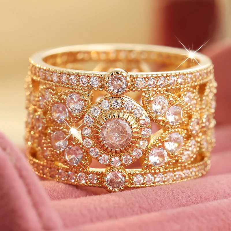 Women's Hollowed Out Wide Face Ring Inlaid White Cubic Zircon Shining Luxury Ring Palace Style Jewelry Accessory