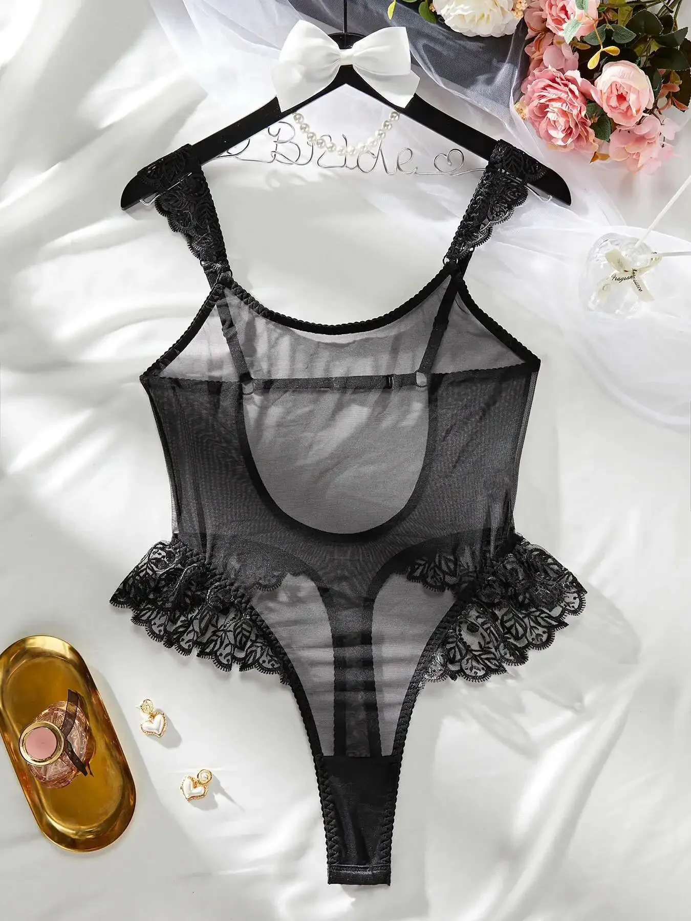 New Sexy Bodysuits Ruffled Edges Patchwork Mesh Sexy Perspective Backless Deep V Suspenders Sleeveless Bodysuits Charming